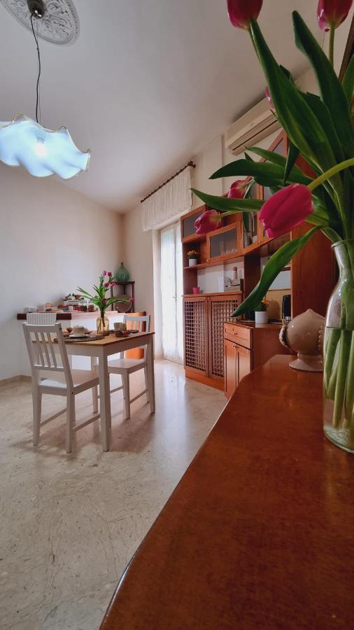 Casa Bianca B&B 奥斯图尼 外观 照片