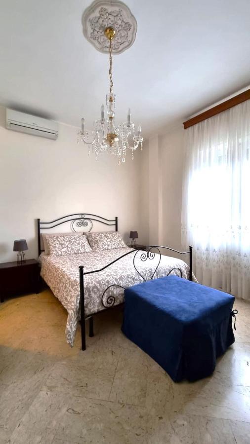 Casa Bianca B&B 奥斯图尼 外观 照片